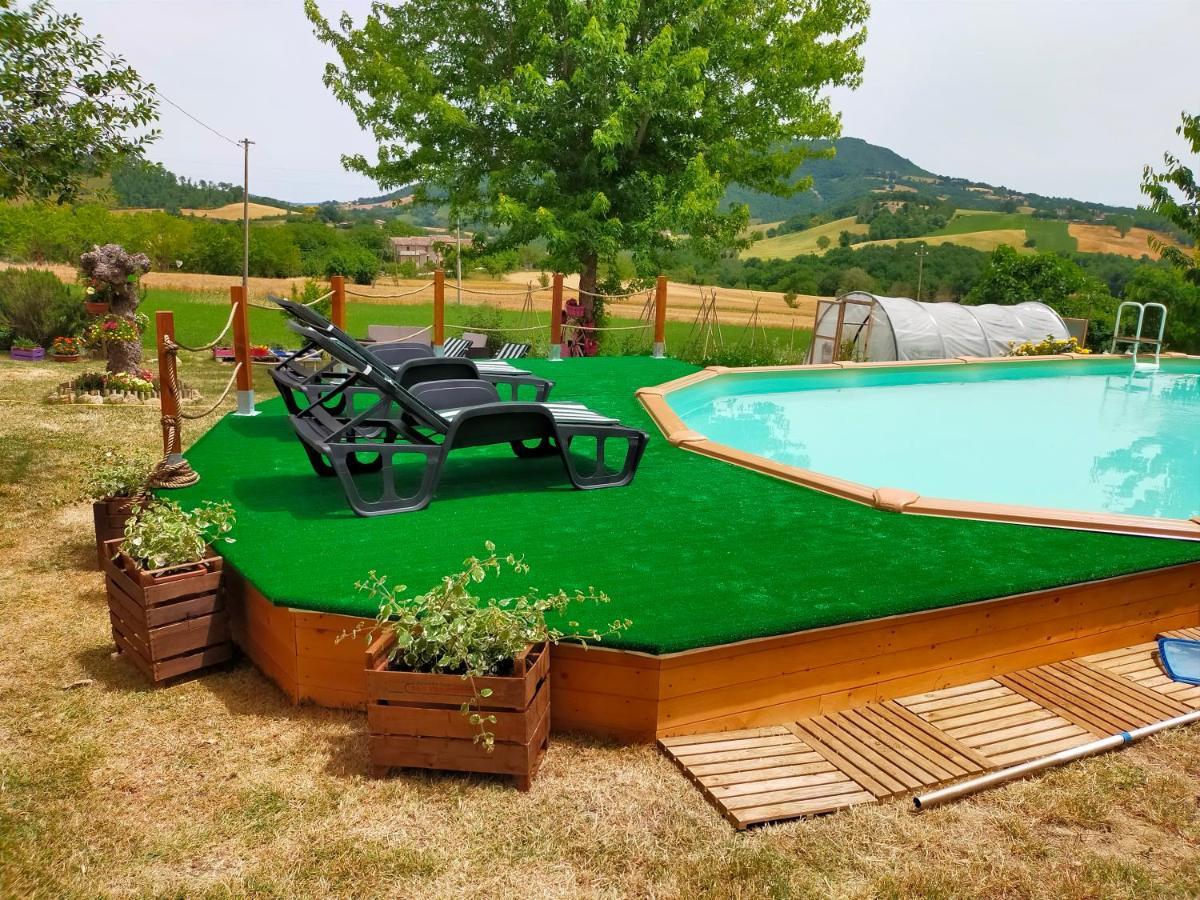 Apartmán Mansarda Viti - Sguardo Su Frontone - Exteriér fotografie
