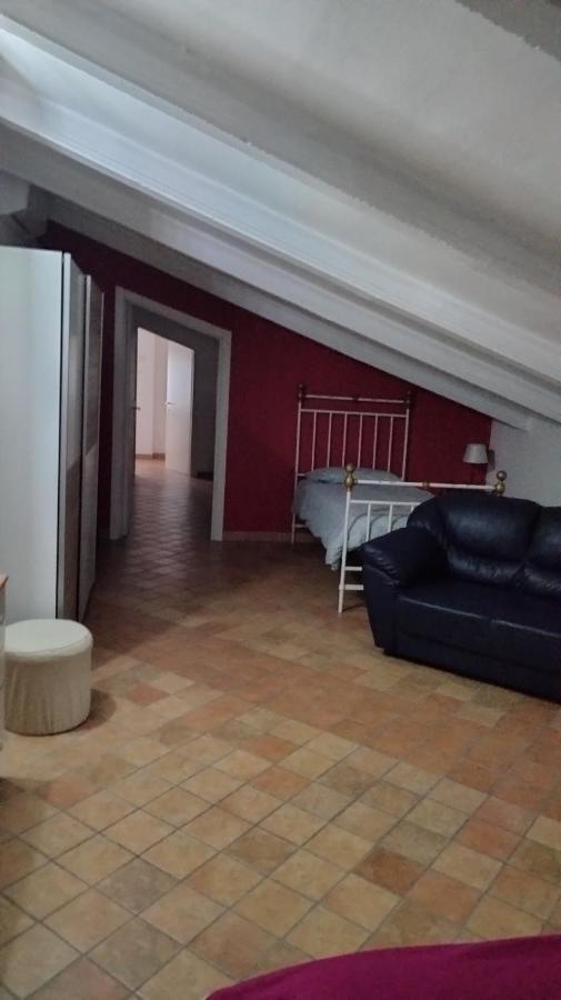 Apartmán Mansarda Viti - Sguardo Su Frontone - Exteriér fotografie