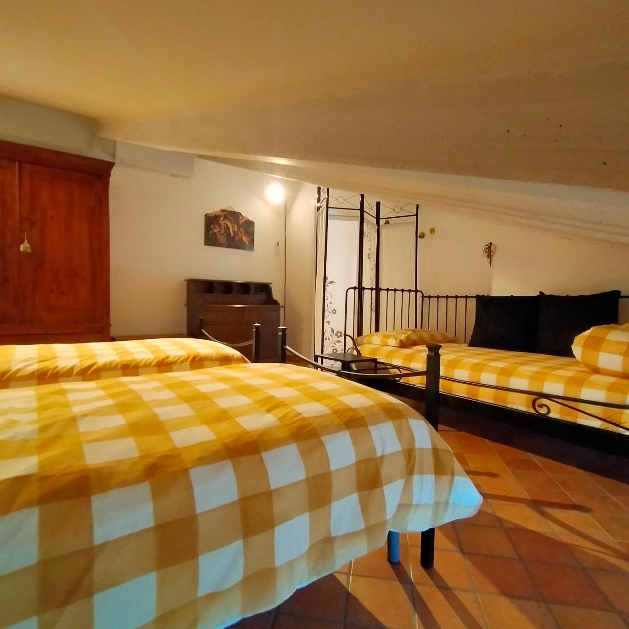Apartmán Mansarda Viti - Sguardo Su Frontone - Exteriér fotografie