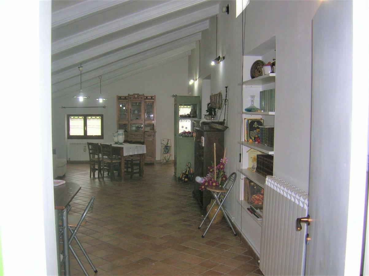 Apartmán Mansarda Viti - Sguardo Su Frontone - Exteriér fotografie